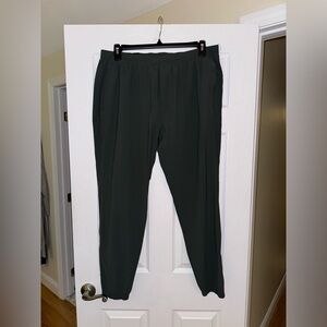 Men’s Lululemon Surge Jogger XXL in Olive / Green